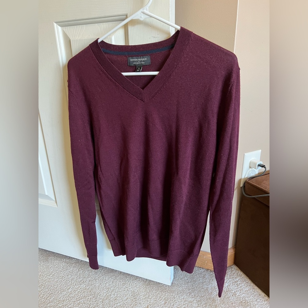 Banana Republic Men’s Sweater
